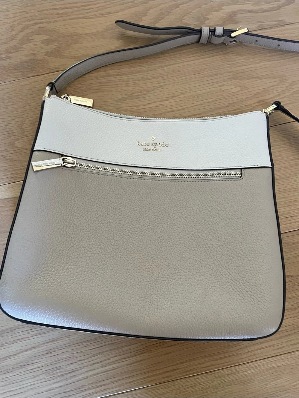 Kate Spade Crossbody Two-Tone Cream and‎ Beige Bag